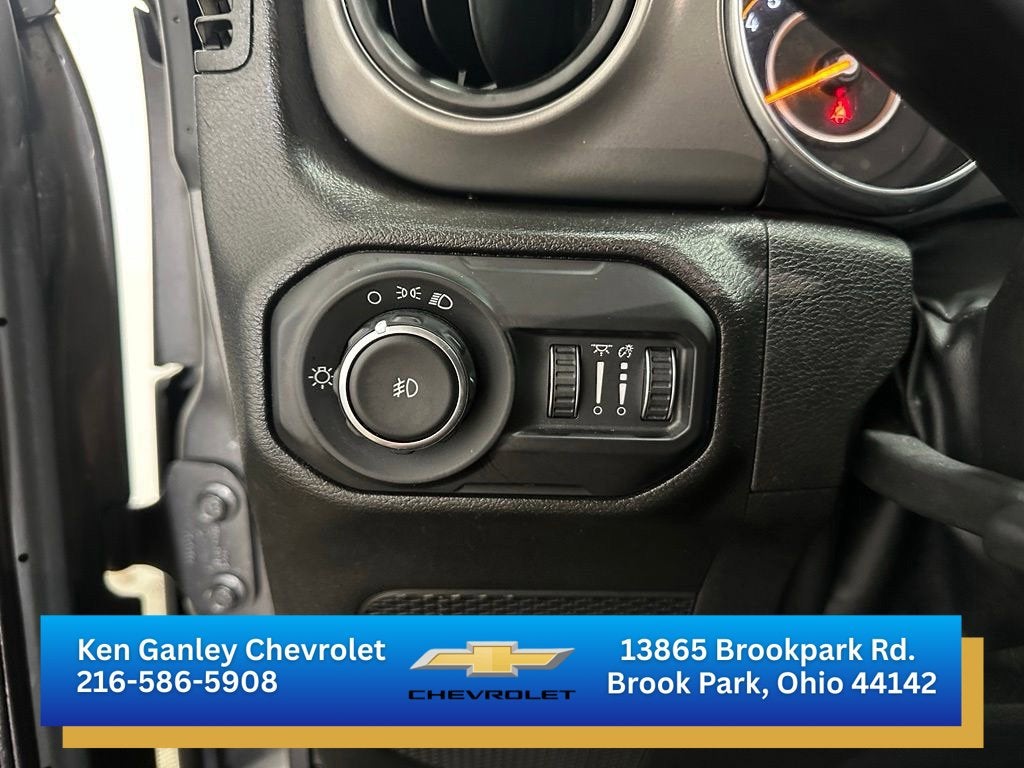 2022 Jeep Wrangler Sport