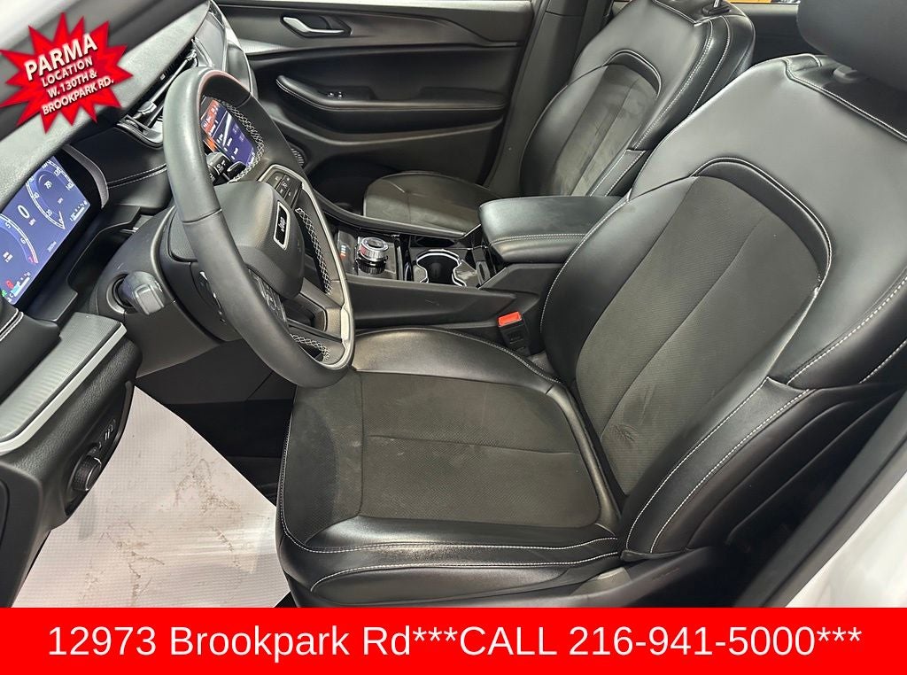 2023 Jeep Grand Cherokee L Altitude