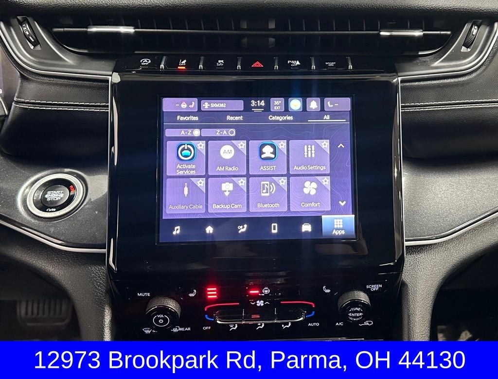 2022 Jeep Grand Cherokee L Laredo