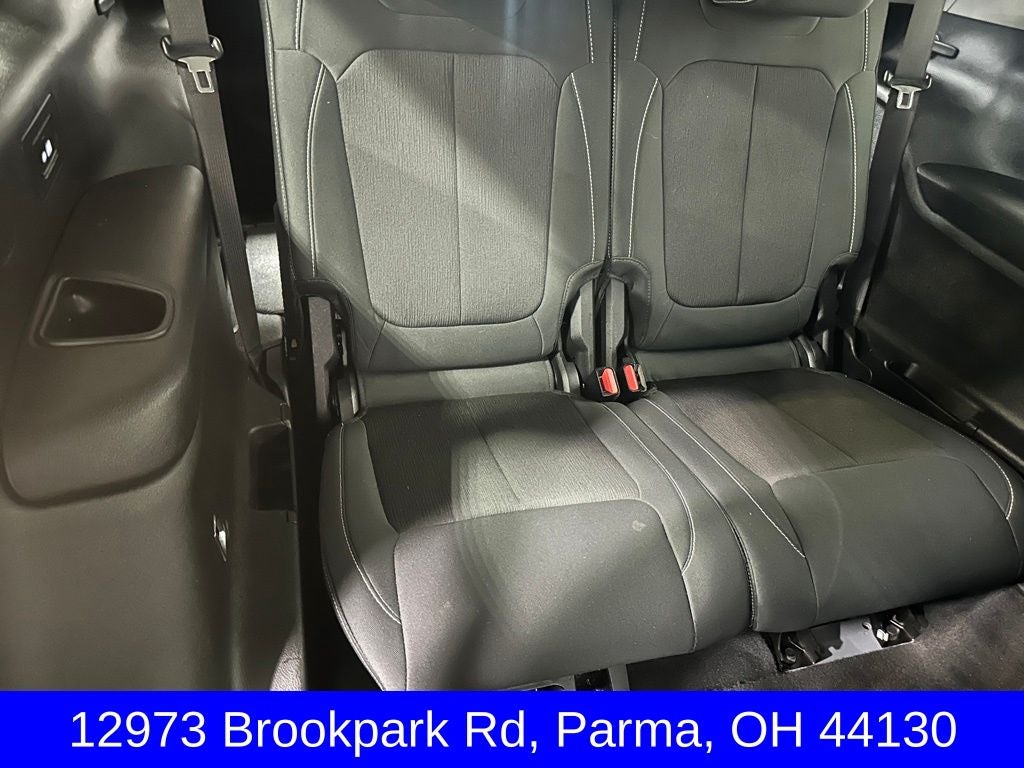 2022 Jeep Grand Cherokee L Laredo