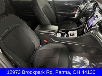 2022 Jeep Grand Cherokee L Laredo