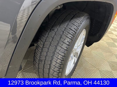 2022 Jeep Grand Cherokee L Laredo