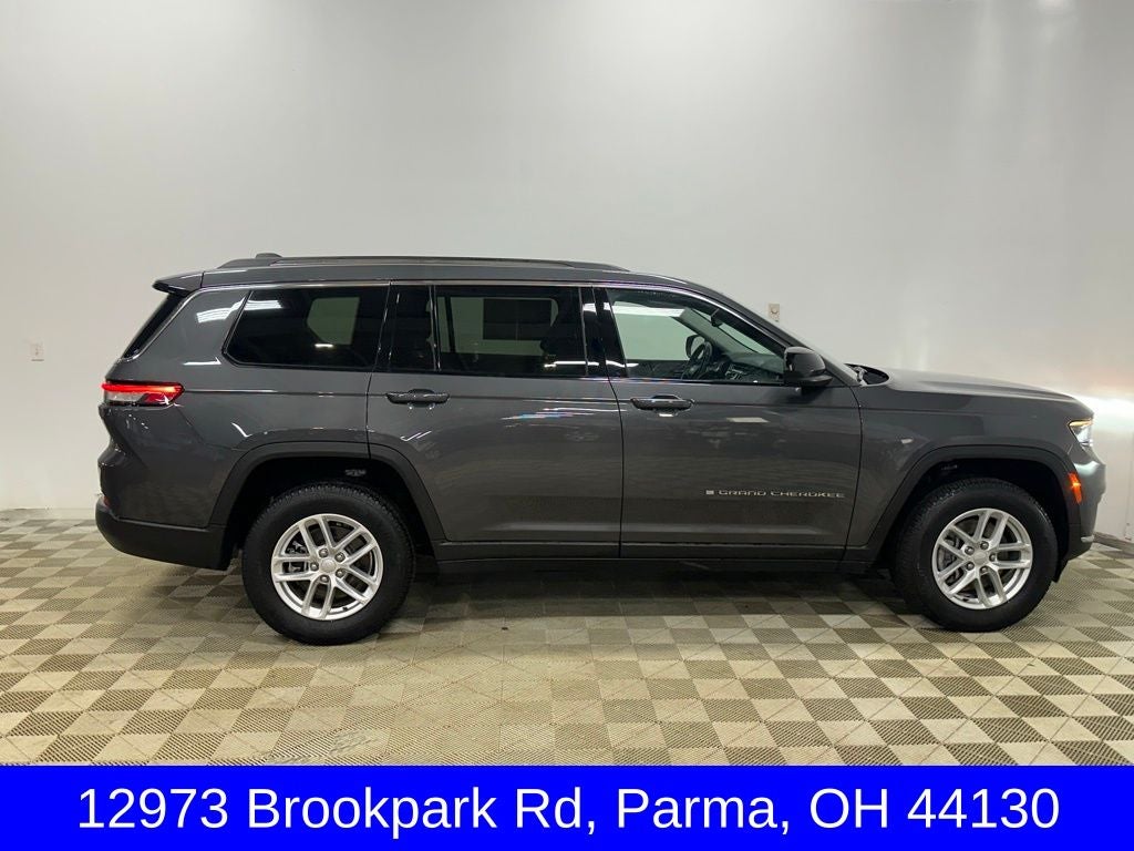 2022 Jeep Grand Cherokee L Laredo