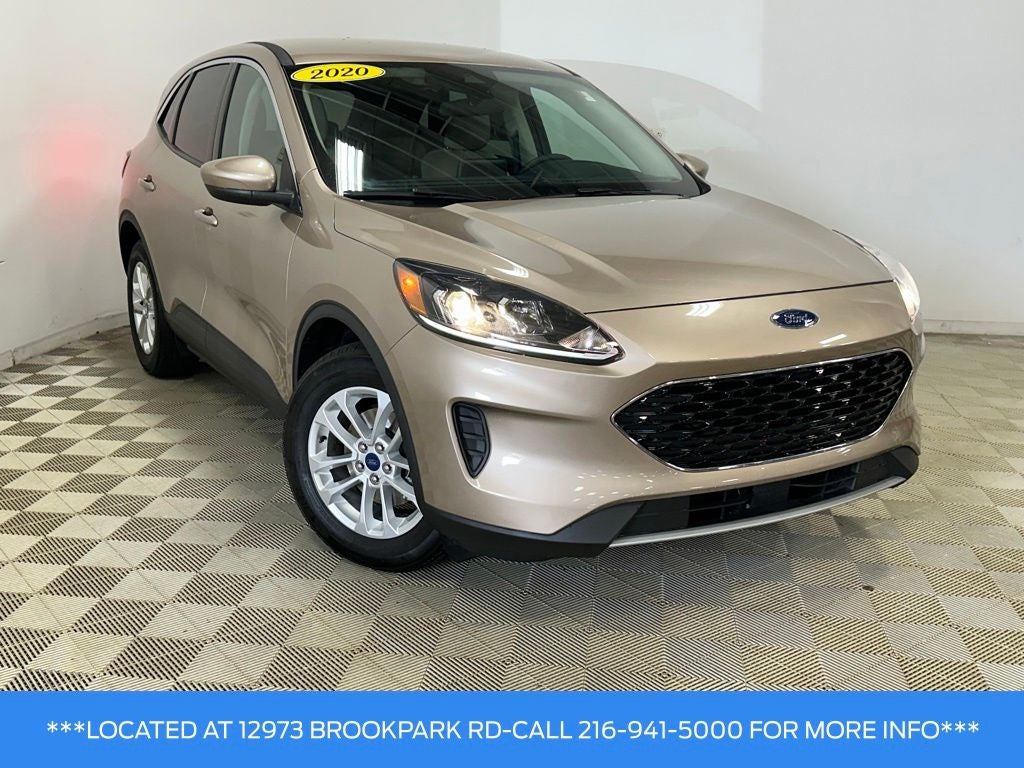 2020 Ford Escape SE