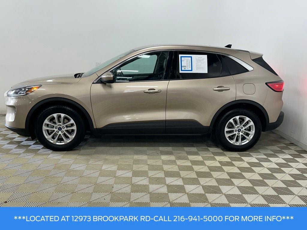 2020 Ford Escape SE
