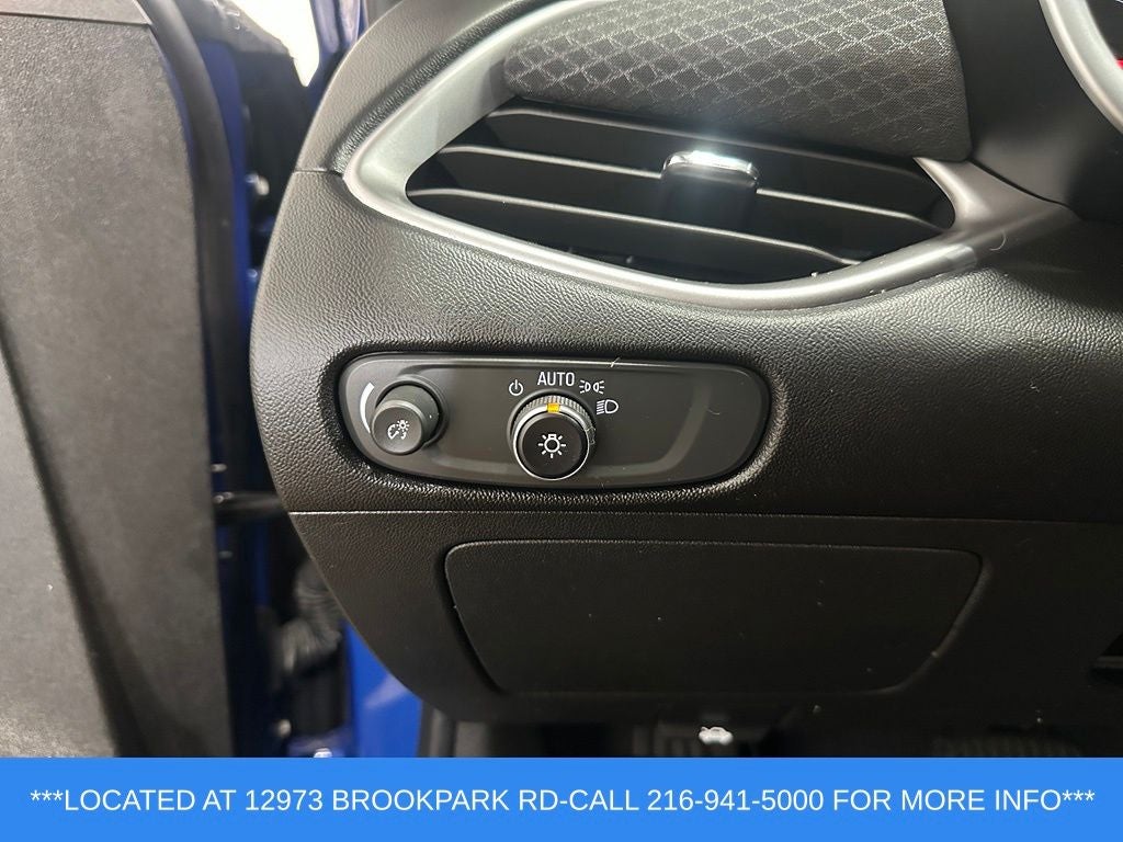 2023 Chevrolet Malibu 1LS - Photo 11