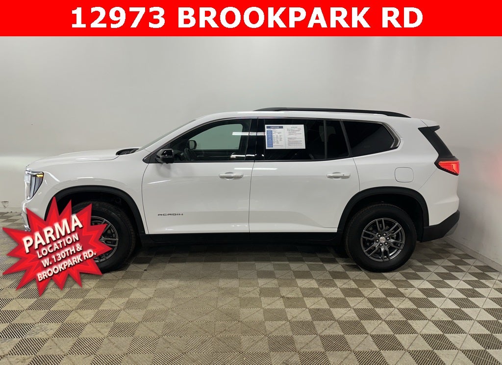 2025 GMC Acadia Elevation