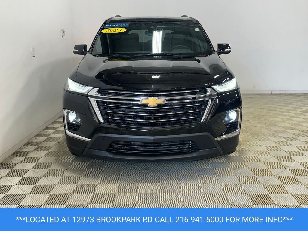 2023 Chevrolet Traverse LT Leather