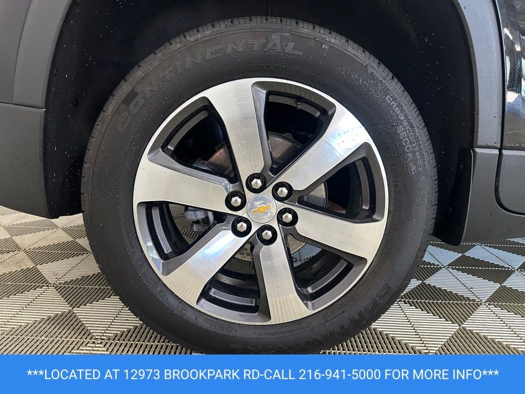 2023 Chevrolet Traverse LT Leather