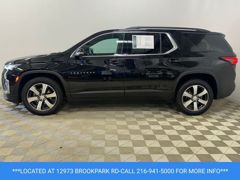 2023 Chevrolet Traverse LT Leather