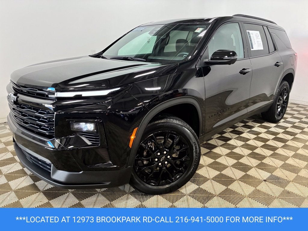 2024 Chevrolet Traverse LT
