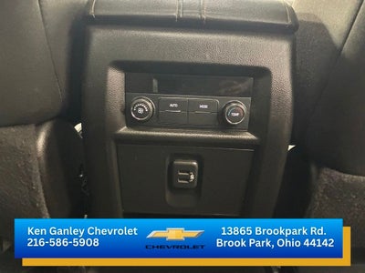 2018 Chevrolet Traverse LT Cloth w/1LT