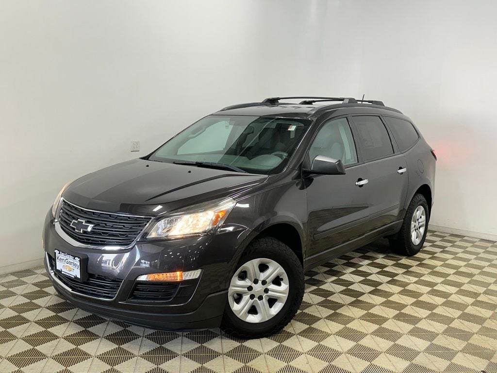 2017 Chevrolet Traverse LS