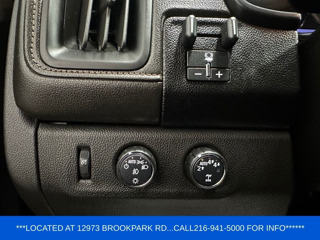 2022 GMC Canyon AT4 w/Leather