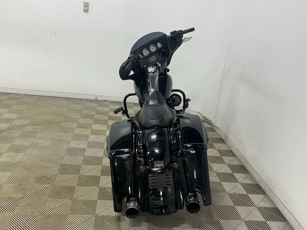 2016 Harley-Davidson Street Glide Touring