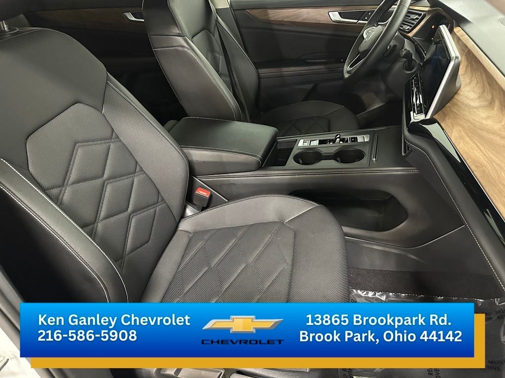 2024 Volkswagen Atlas 2.0T SE