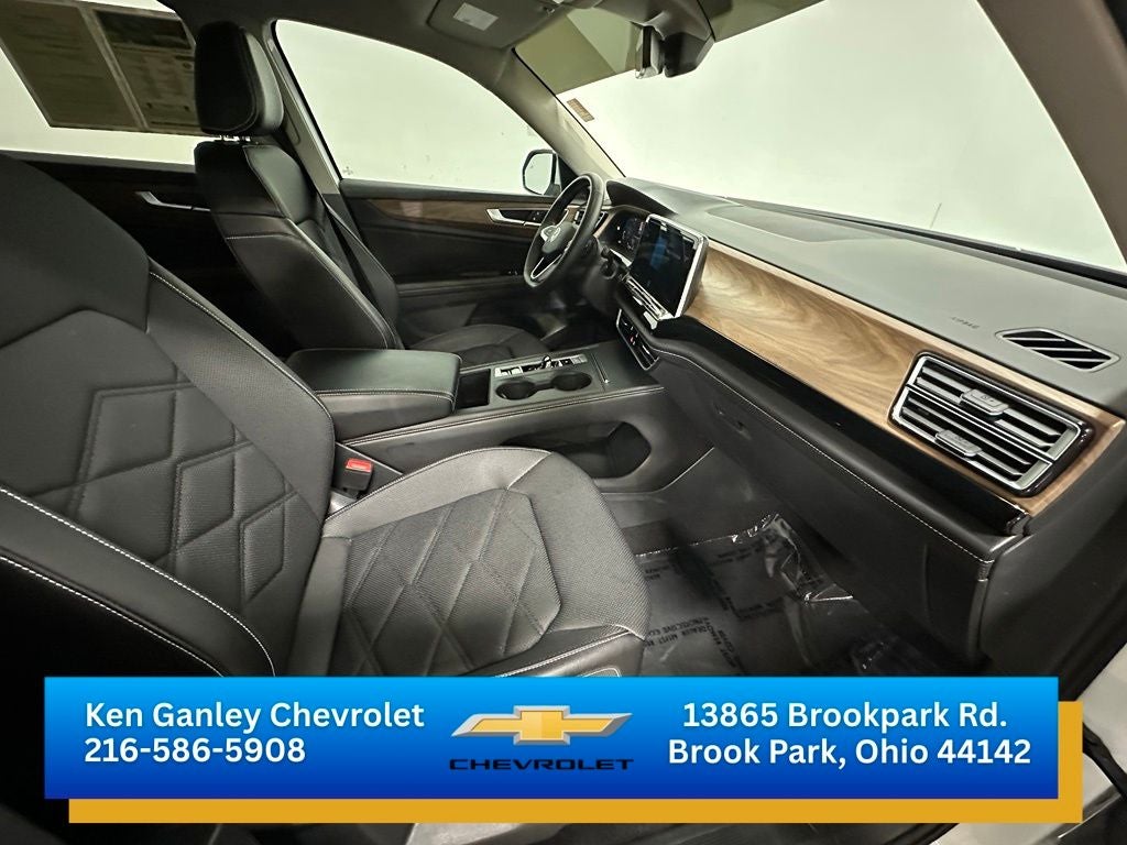 2024 Volkswagen Atlas 2.0T SE