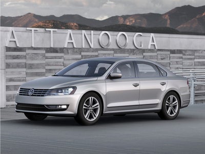 2015 Volkswagen Passat 1.8T SE w/Sunroof/Nav