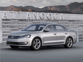 2015 Volkswagen Passat 1.8T SE w/Sunroof/Nav