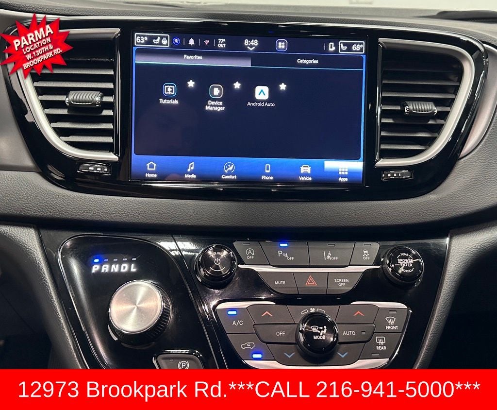 2026 Chrysler Pacifica Select