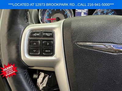 2016 Chrysler Town & Country Touring