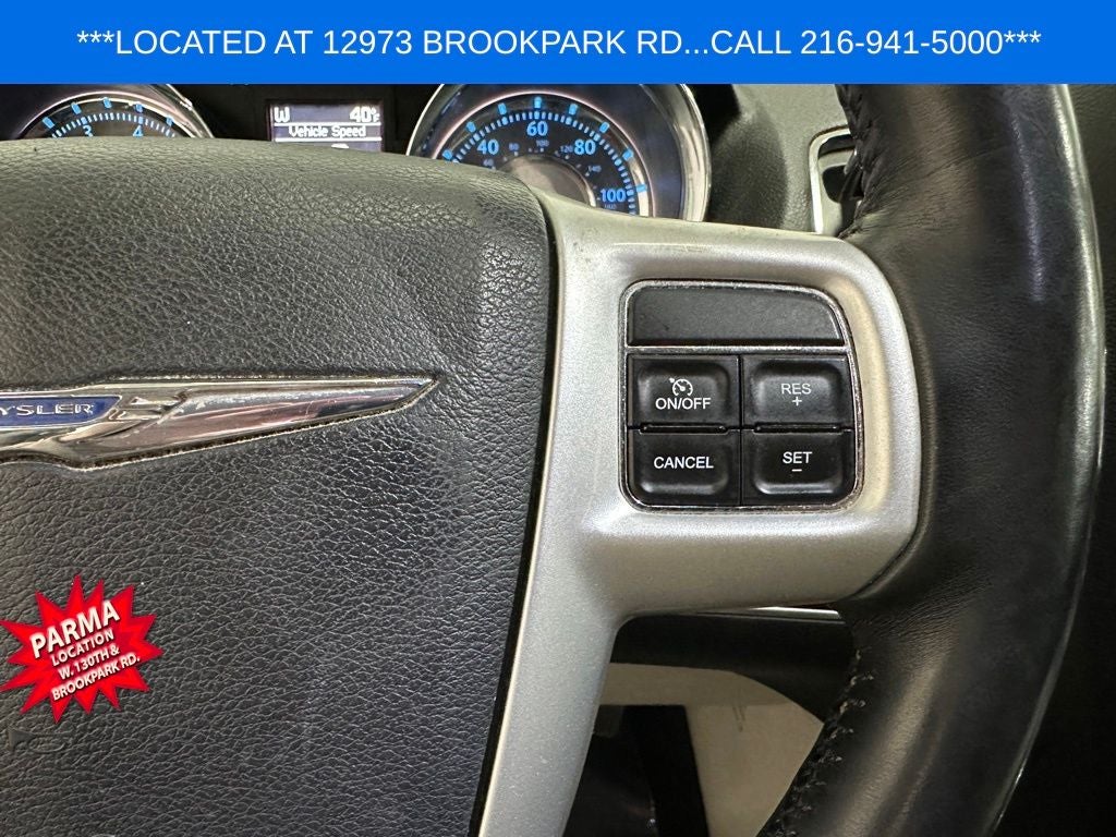 2016 Chrysler Town & Country Touring