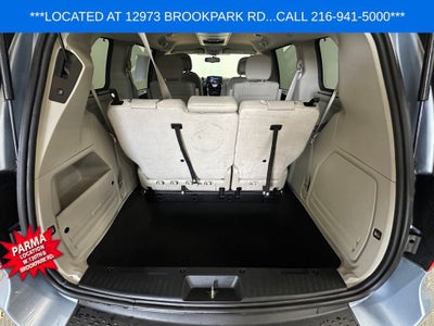 2016 Chrysler Town & Country Touring
