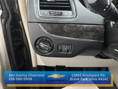 2015 Chrysler Town & Country Limited