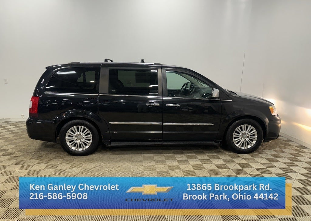 2015 Chrysler Town & Country Limited