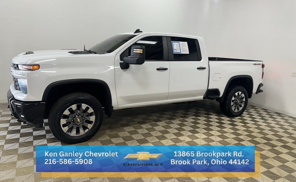 2024 Chevrolet Silverado 2500HD Custom