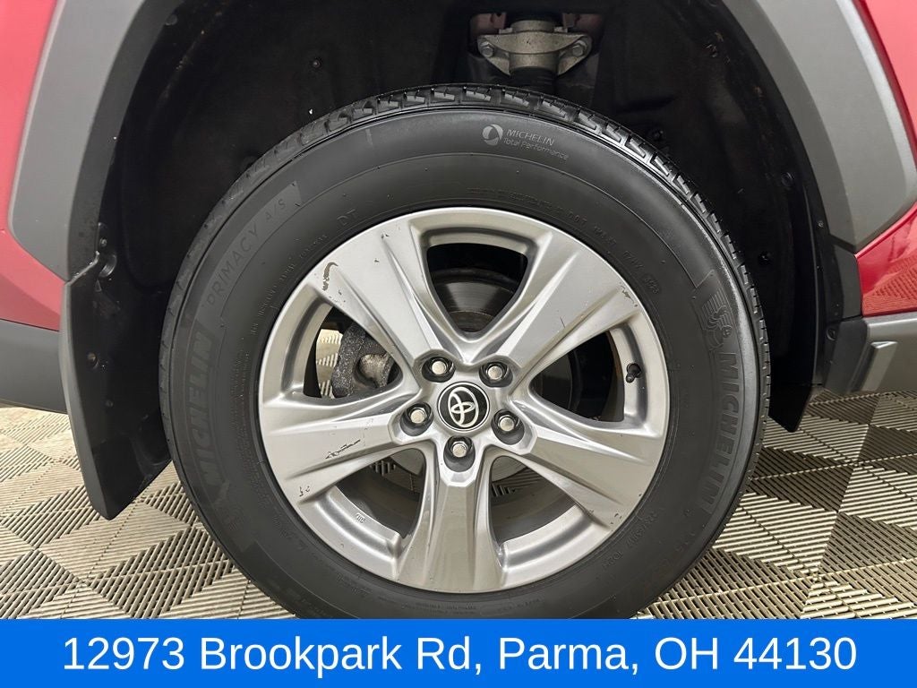 2024 Toyota RAV4 XLE