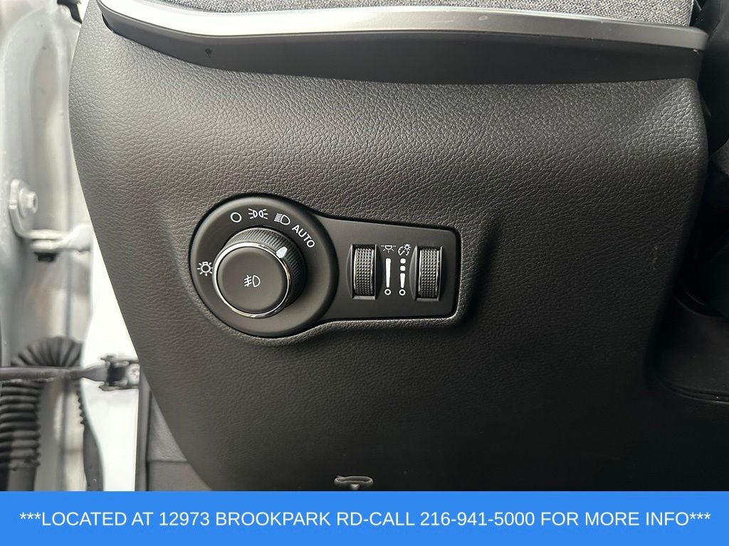 2023 Jeep Compass Latitude Lux
