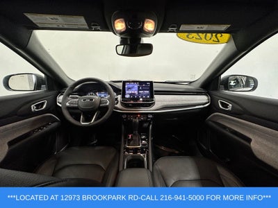 2023 Jeep Compass Latitude Lux