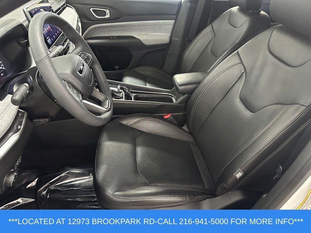 2023 Jeep Compass Latitude Lux