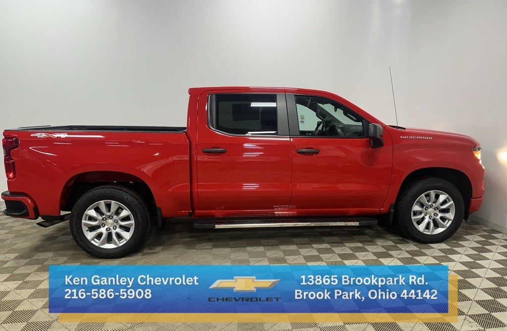 2023 Chevrolet Silverado 1500 Custom