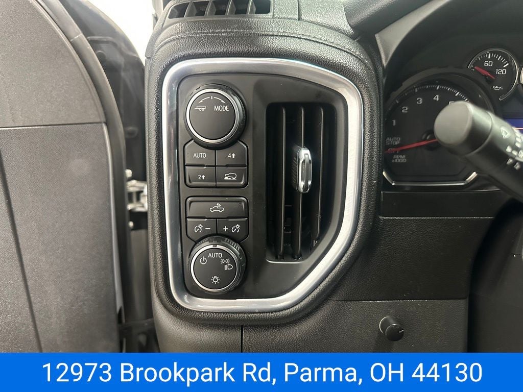 2021 Chevrolet Silverado 1500 LT LT1