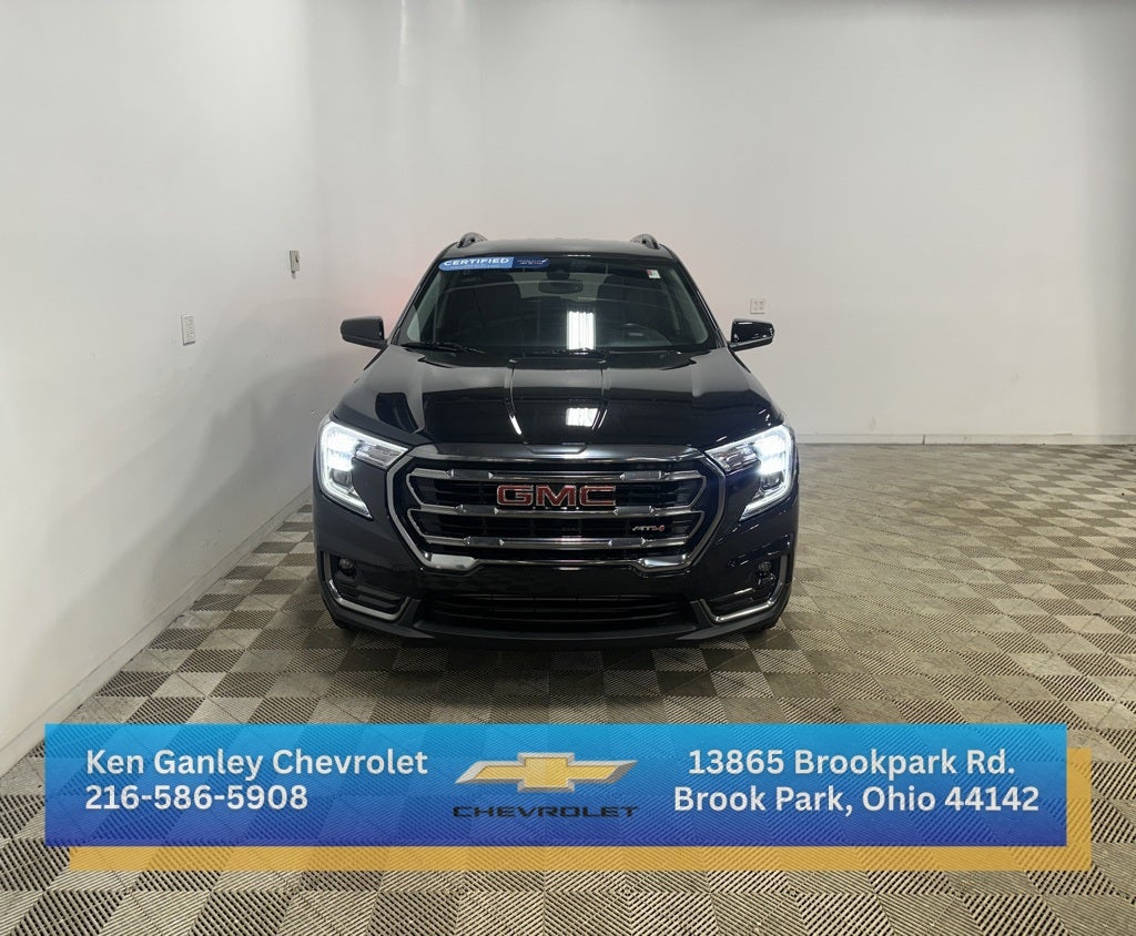 2023 GMC Terrain AT4
