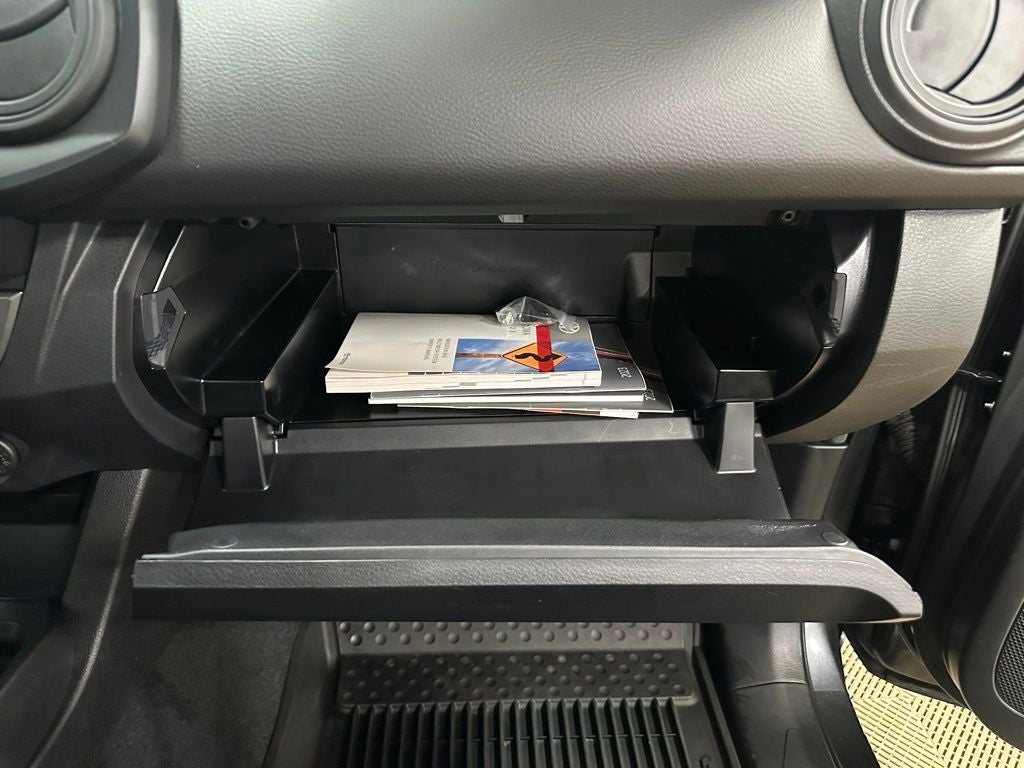 2023 Toyota Tacoma SR V6
