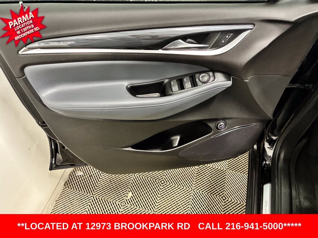 2024 Buick Enclave Essence
