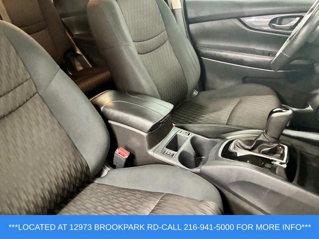 2017 Nissan Rogue SV