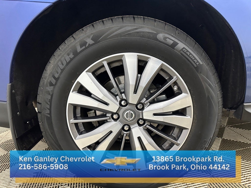 2017 Nissan Pathfinder S