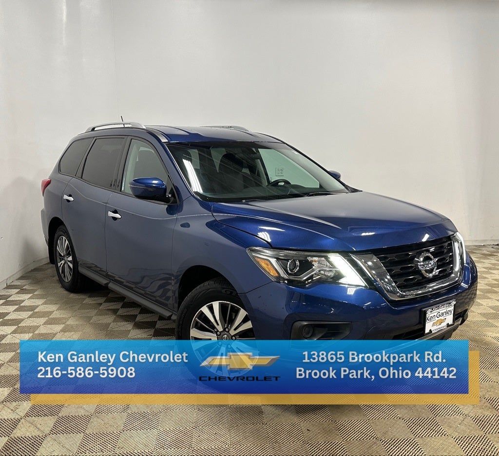 2017 Nissan Pathfinder S
