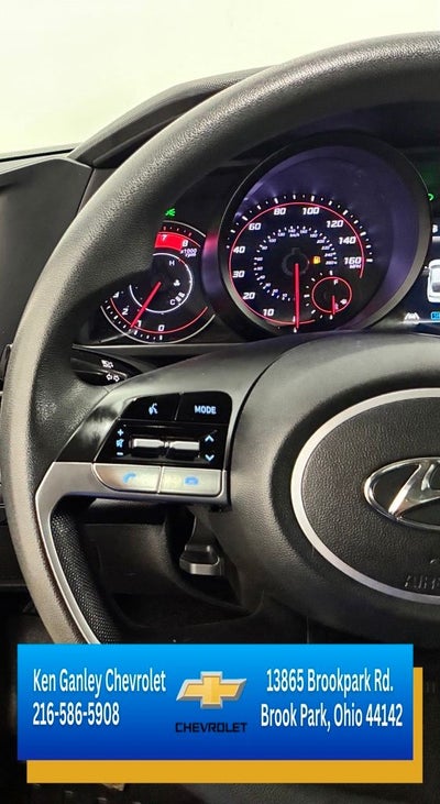 2022 Hyundai Elantra SEL
