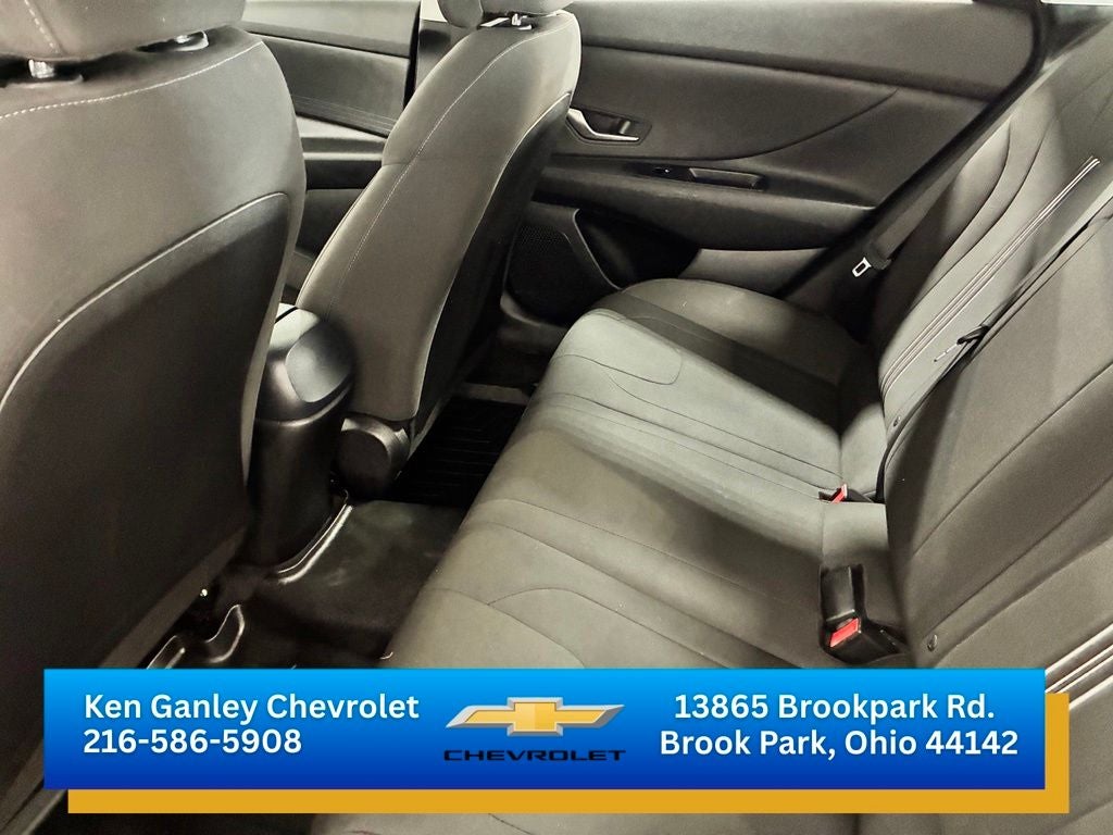 2022 Hyundai Elantra SEL