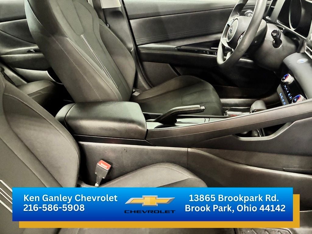2022 Hyundai Elantra SEL
