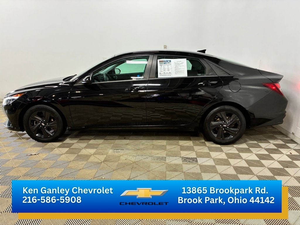2022 Hyundai Elantra SEL