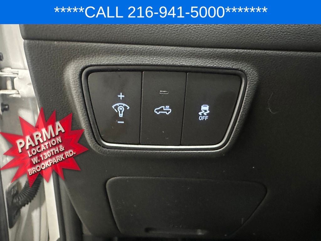 2024 Hyundai Santa Cruz SE