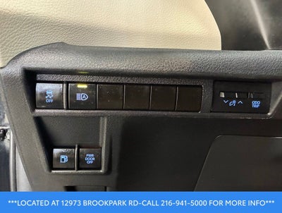 2022 Toyota Sienna XLE 8 Passenger