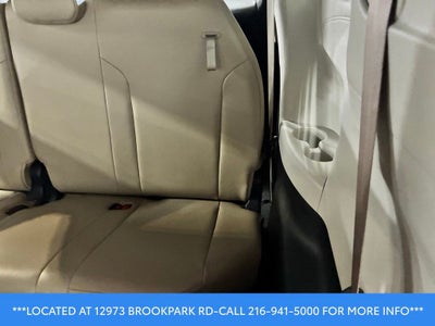 2022 Toyota Sienna XLE 8 Passenger