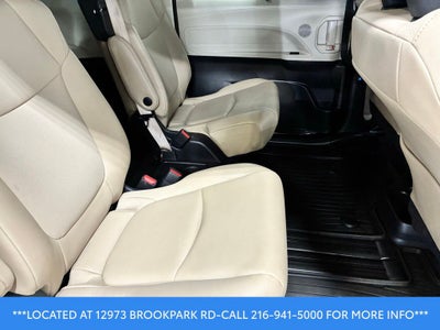 2022 Toyota Sienna XLE 8 Passenger